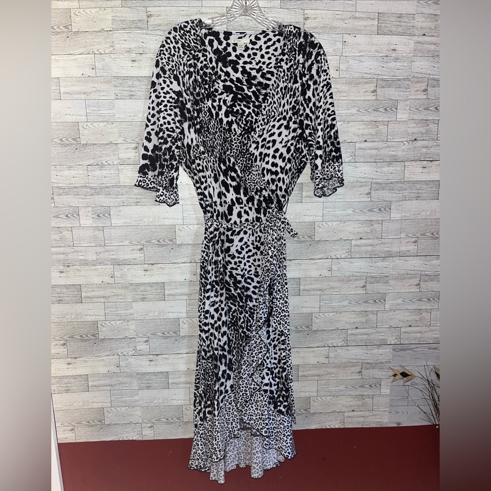 C EST. 1946 size 18/20 dress